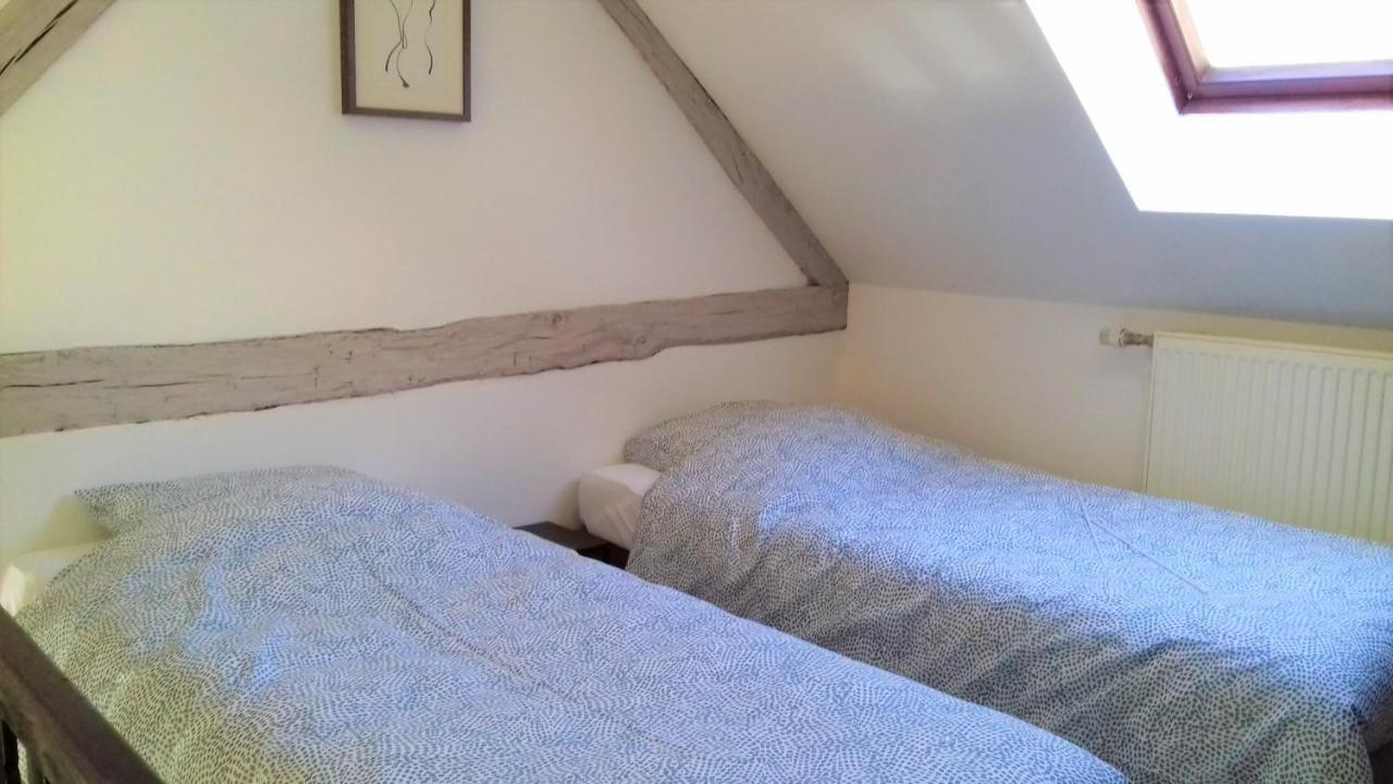 Appartement "Mathieu" Pesmes Esterno foto