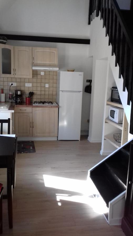 Appartement "Mathieu" Pesmes Esterno foto